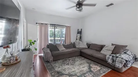 12827 Woodbury Glen Drive Orlando FL 32828