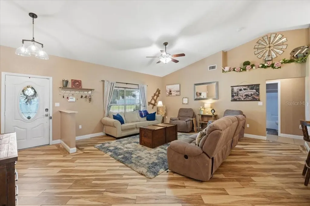 4576 Ryan Thomas Boulevard Auburndale FL 33823