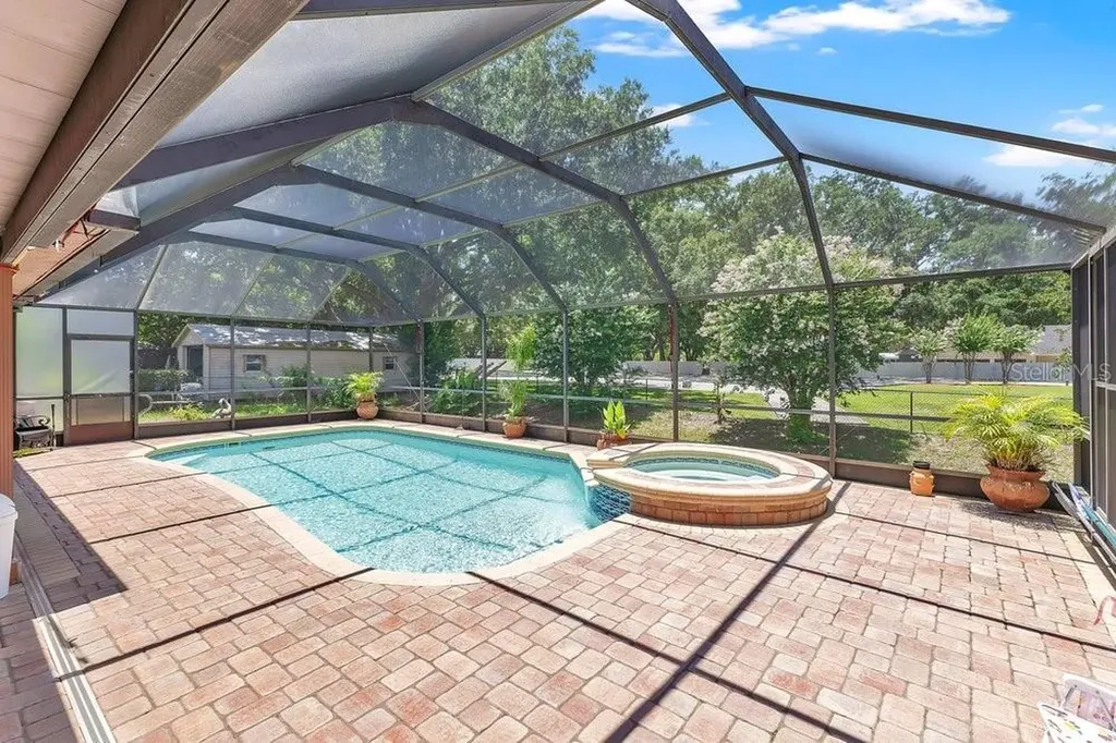 1304 Ariana Woods Circle Auburndale FL 33823