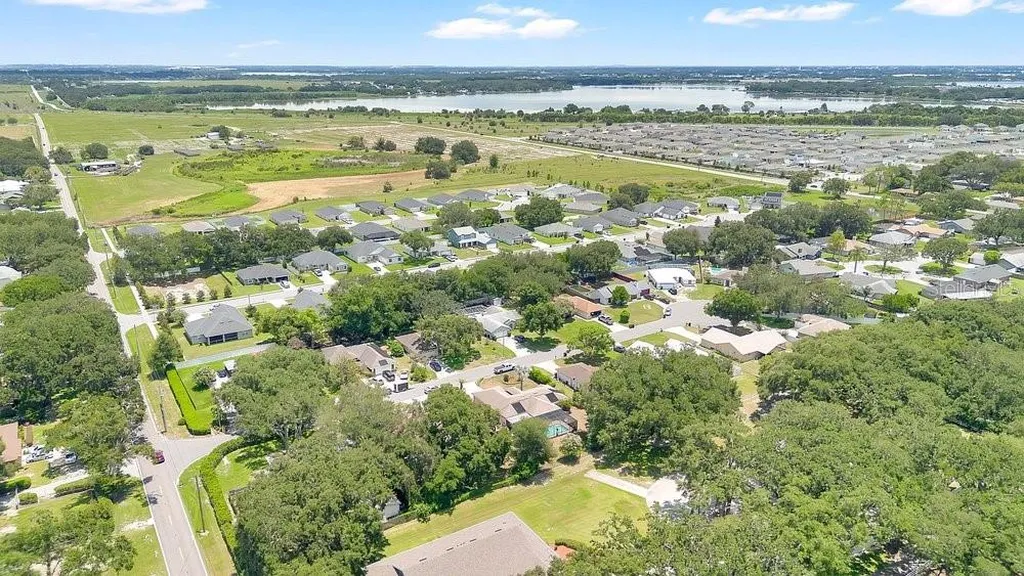 1304 Ariana Woods Circle Auburndale FL 33823
