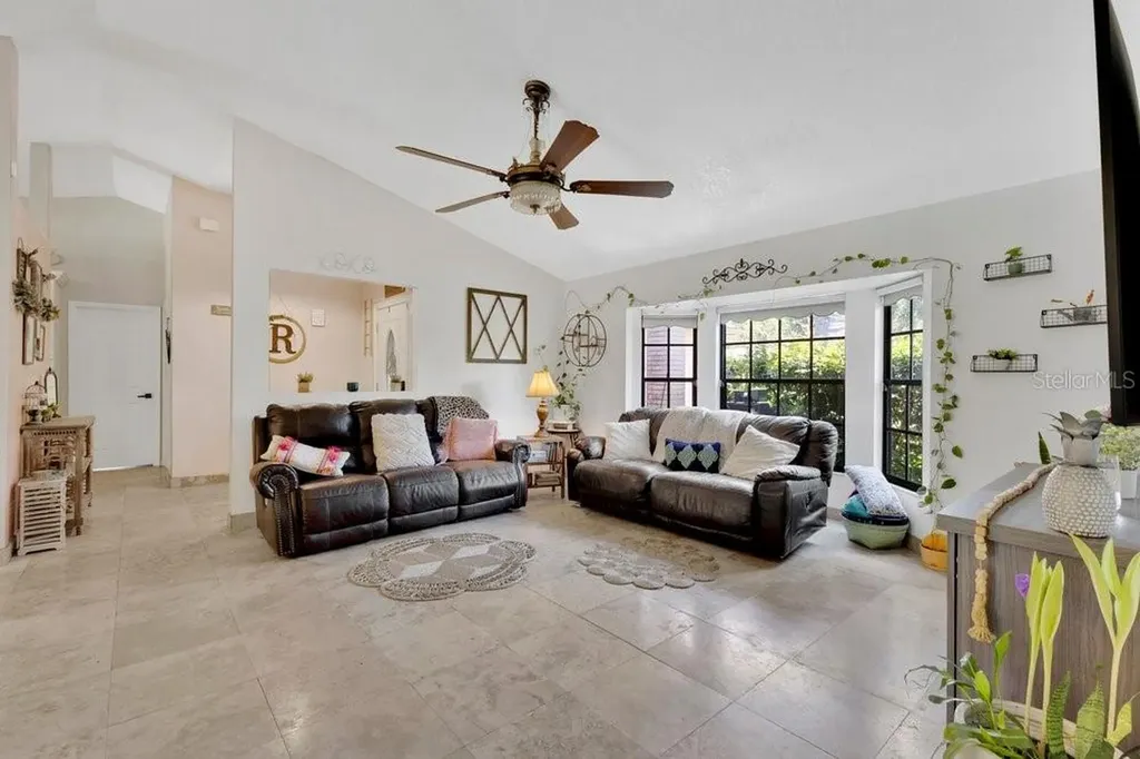 1304 Ariana Woods Circle Auburndale FL 33823