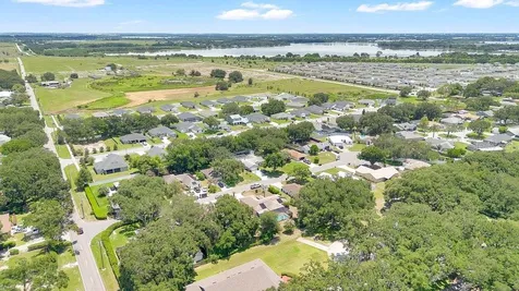 1304 Ariana Woods Circle Auburndale FL 33823