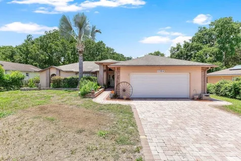 1304 Ariana Woods Circle Auburndale FL 33823
