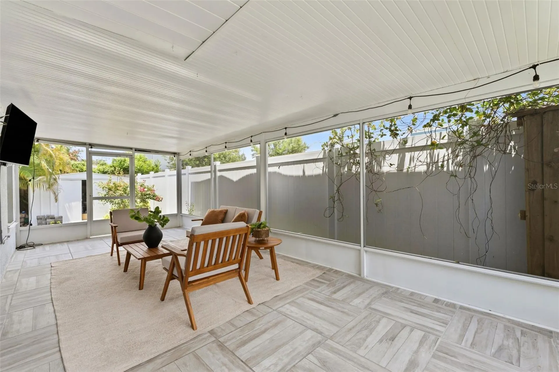 4019 W Fig Street Tampa FL 33609