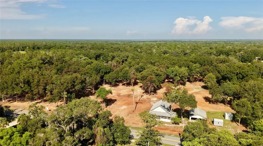 450 Old Geneva Road Geneva FL 32732