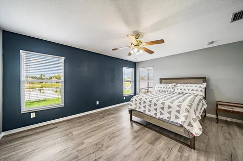 12017 Larson Lane Parrish FL 34219