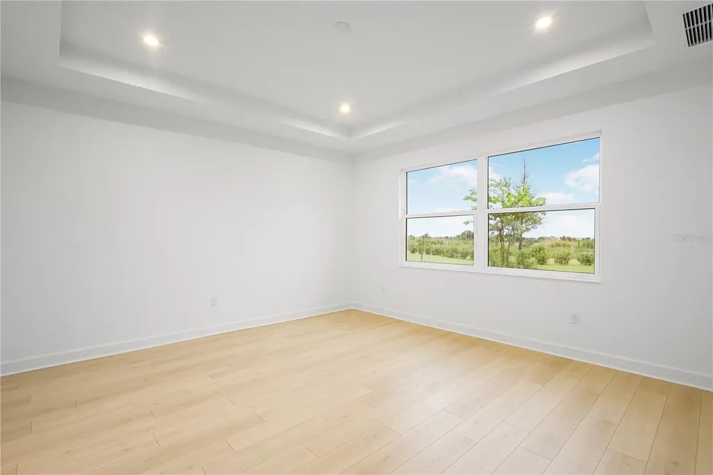 1615 Bellagio Loop Tavares FL 32778
