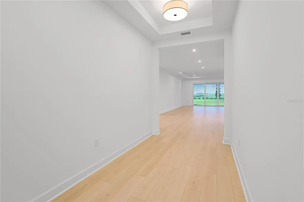 1615 Bellagio Loop Tavares FL 32778