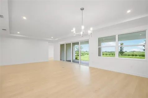 1615 Bellagio Loop Tavares FL 32778