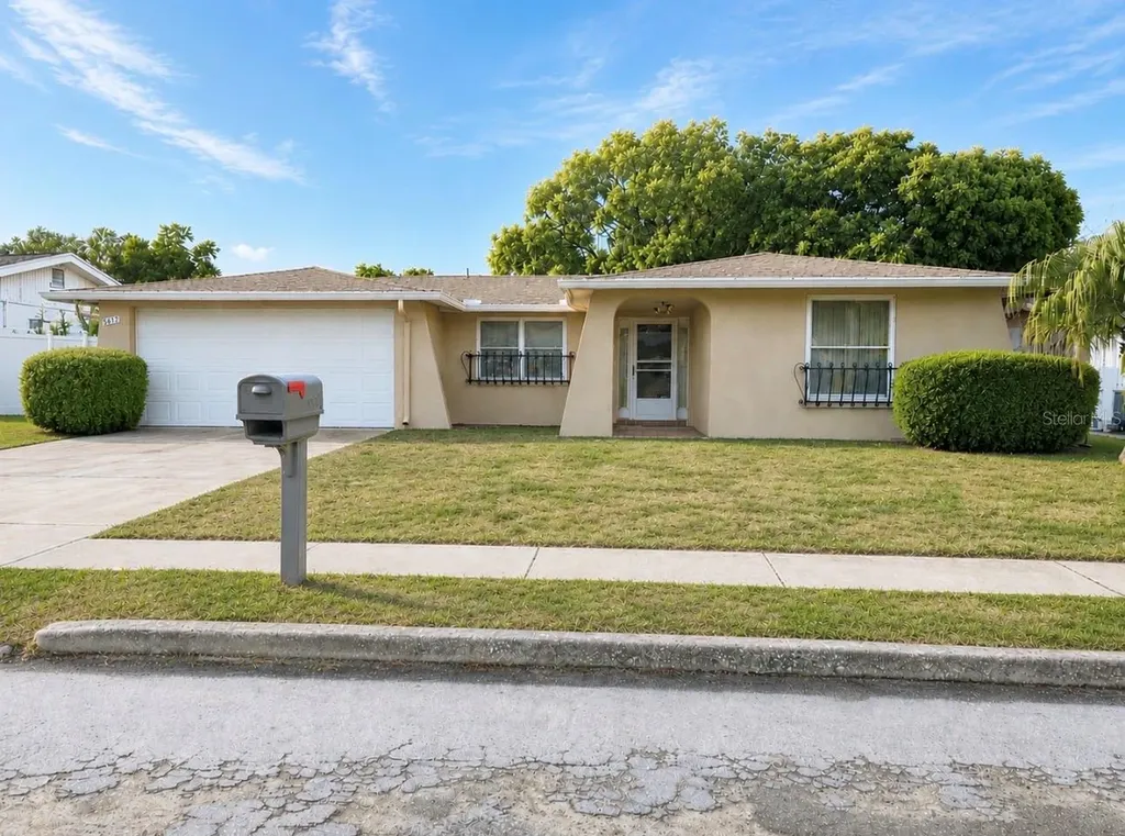 5617 Canosa Drive Holiday FL 34690