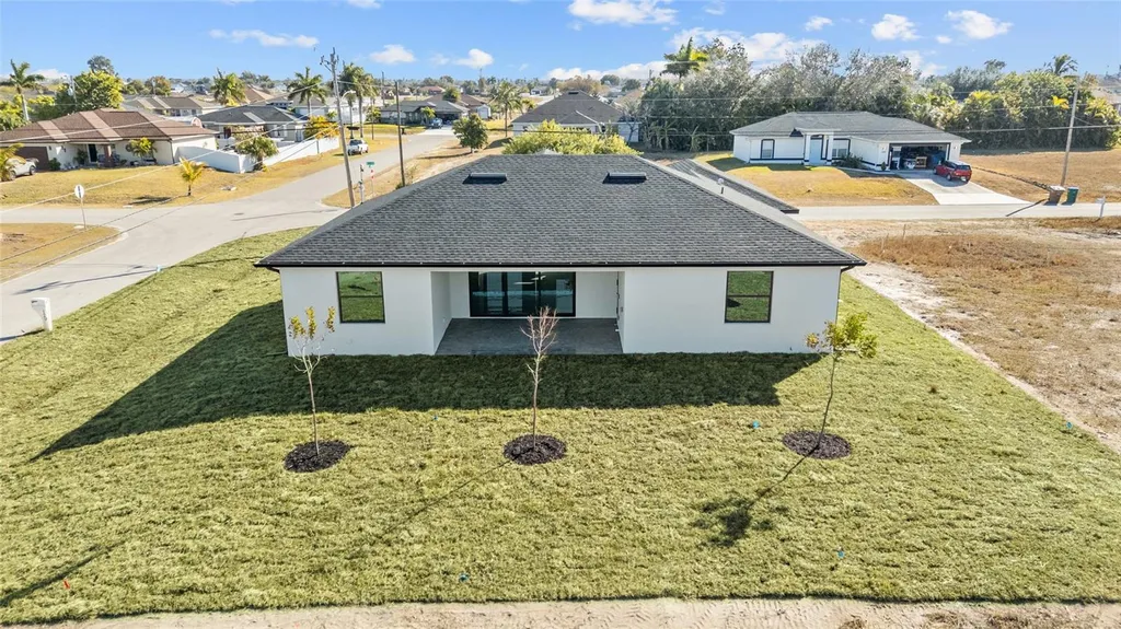 1030 NE 2nd Avenue Cape Coral FL 33909