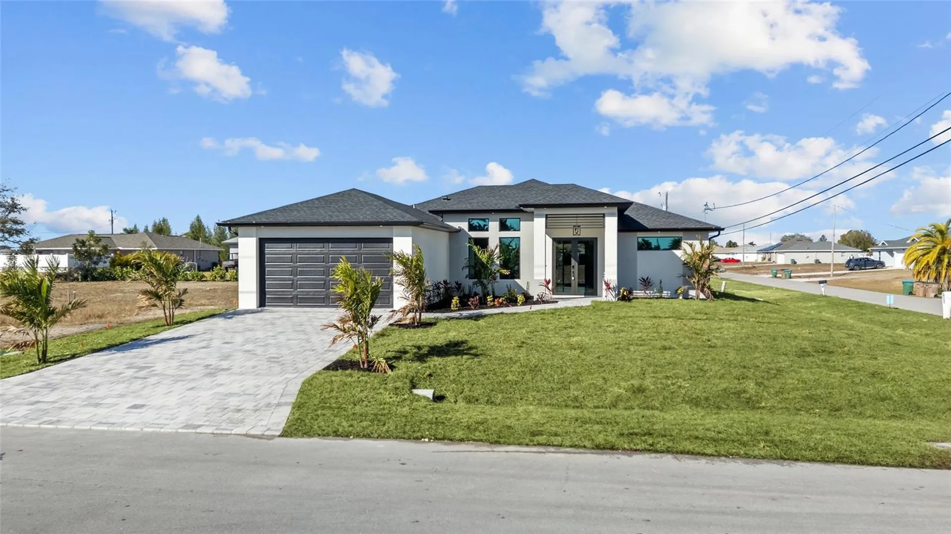 1030 NE 2nd Avenue Cape Coral FL 33909