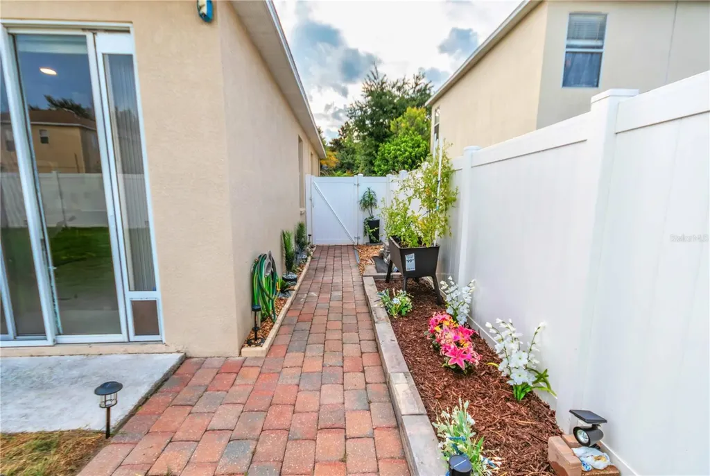 9644 Simeon Drive Land O Lakes FL 34638