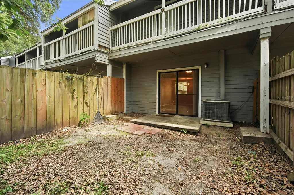 1910 W Sligh Avenue Tampa FL 33604