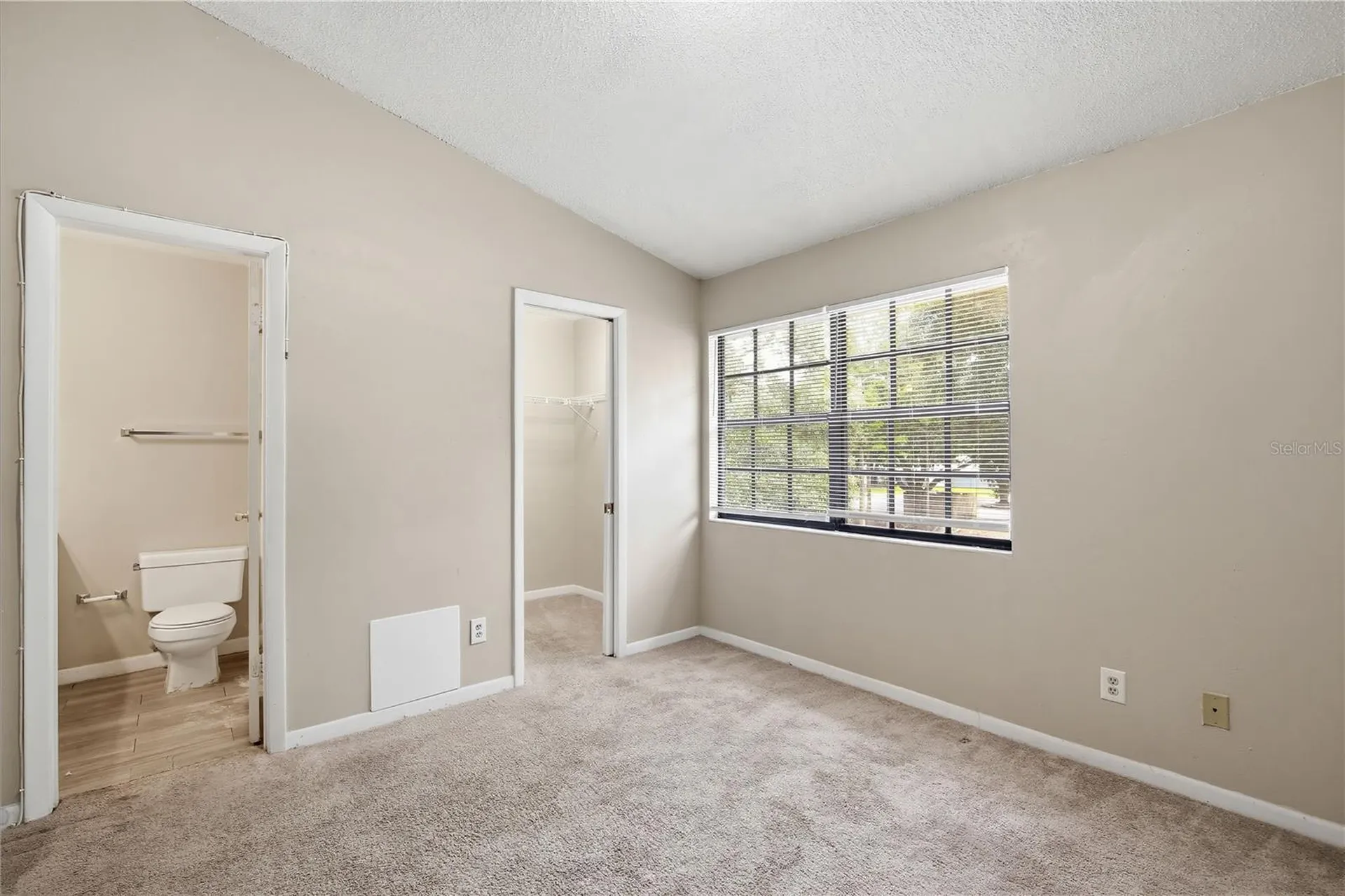 1910 W Sligh Avenue Tampa FL 33604