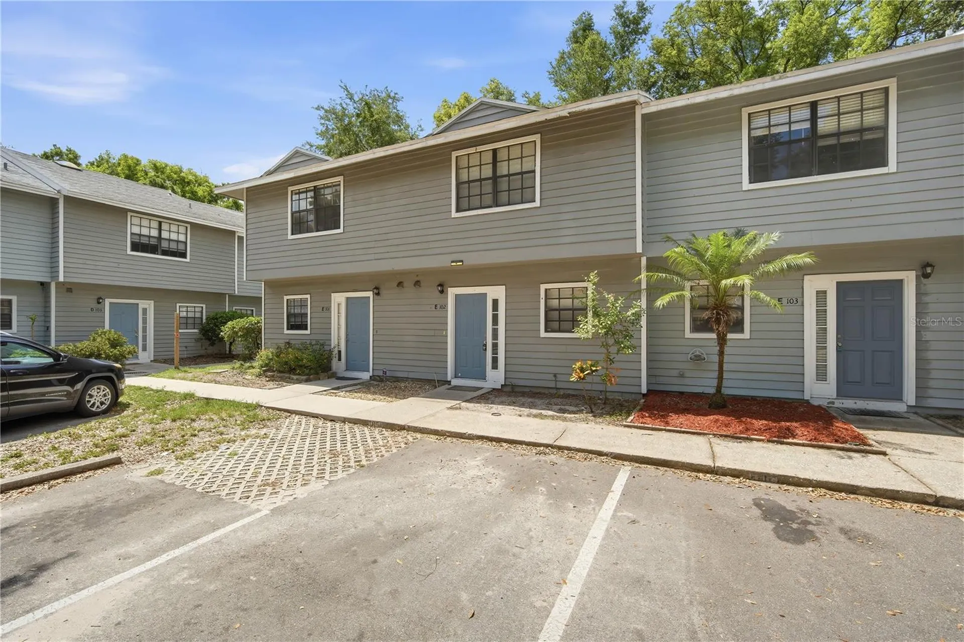 1910 W Sligh Avenue Tampa FL 33604