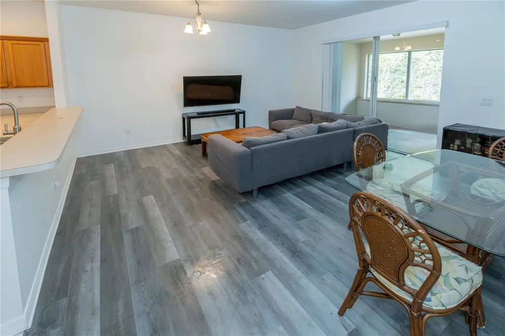 2852 Tanzanite Terrace Kissimmee FL 34758