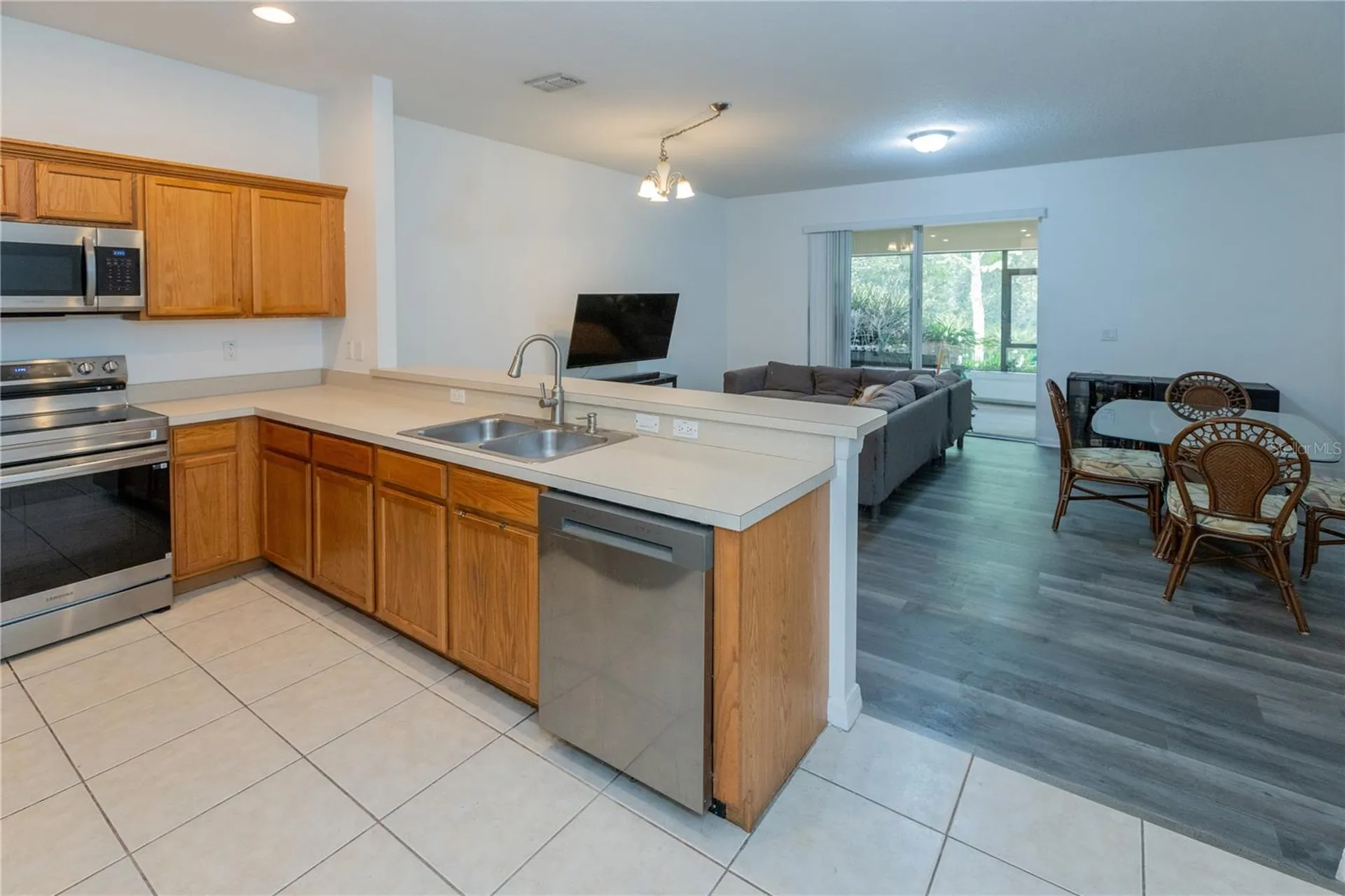 2852 Tanzanite Terrace Kissimmee FL 34758