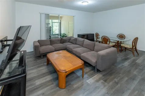 2852 Tanzanite Terrace Kissimmee FL 34758
