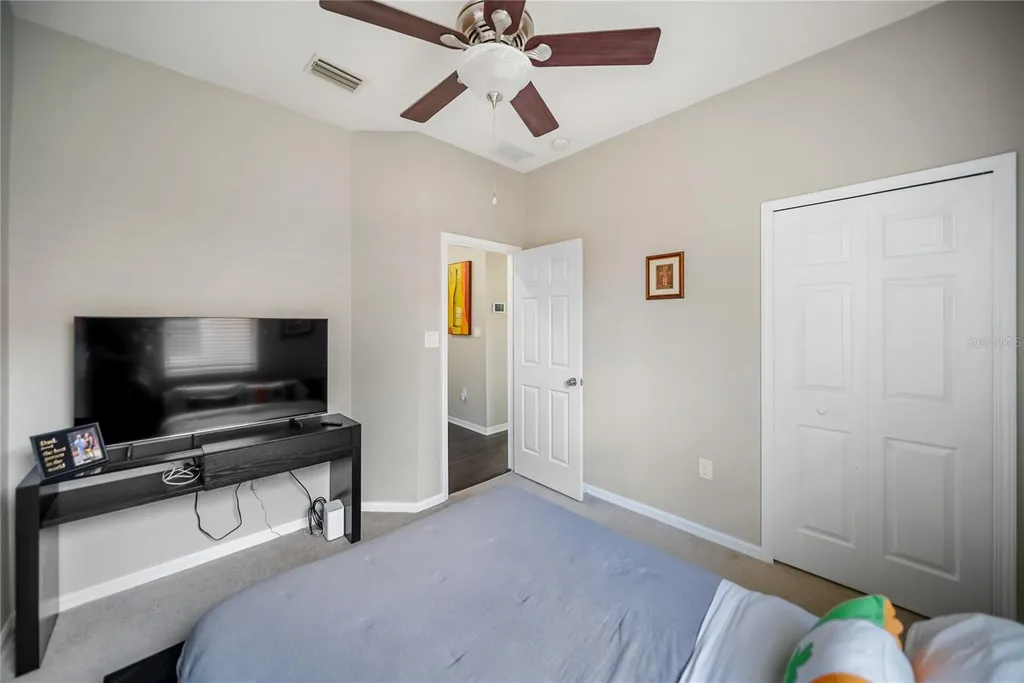 3760 Parkridge Circle Sarasota FL 34243