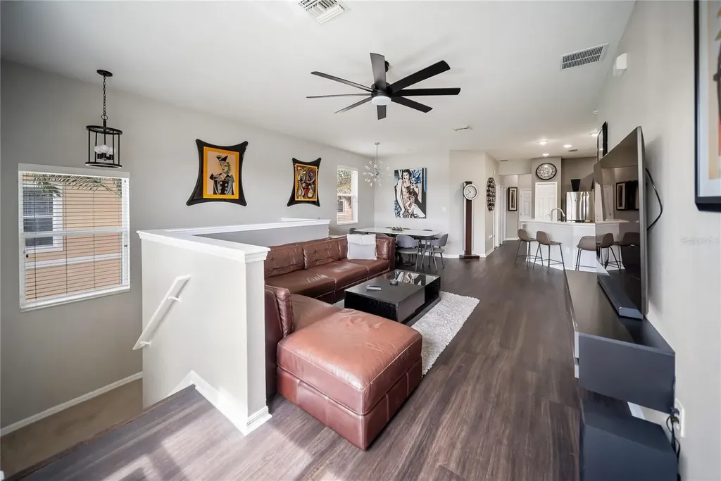3760 Parkridge Circle Sarasota FL 34243