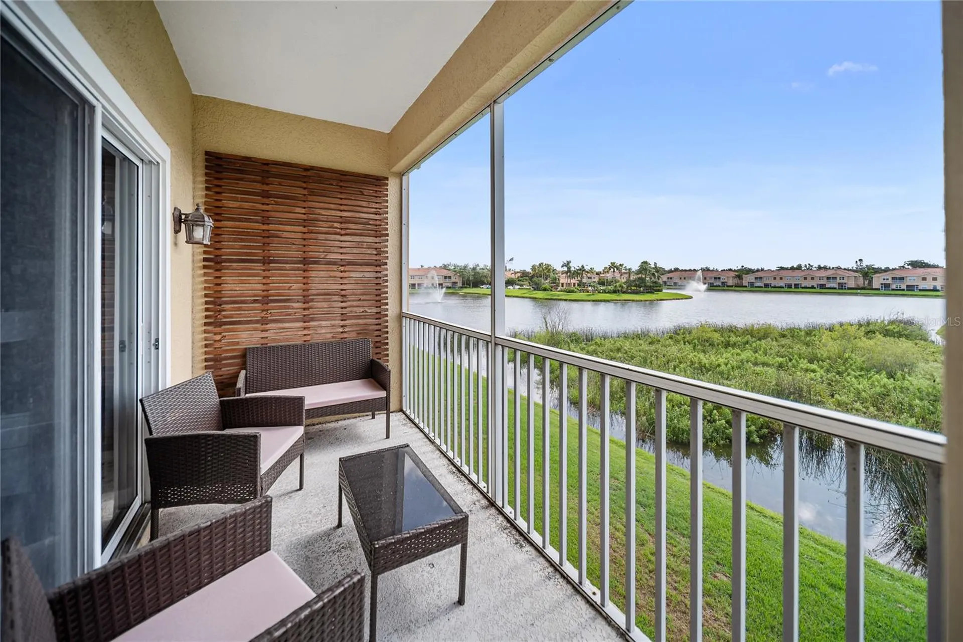 3760 Parkridge Circle Sarasota FL 34243