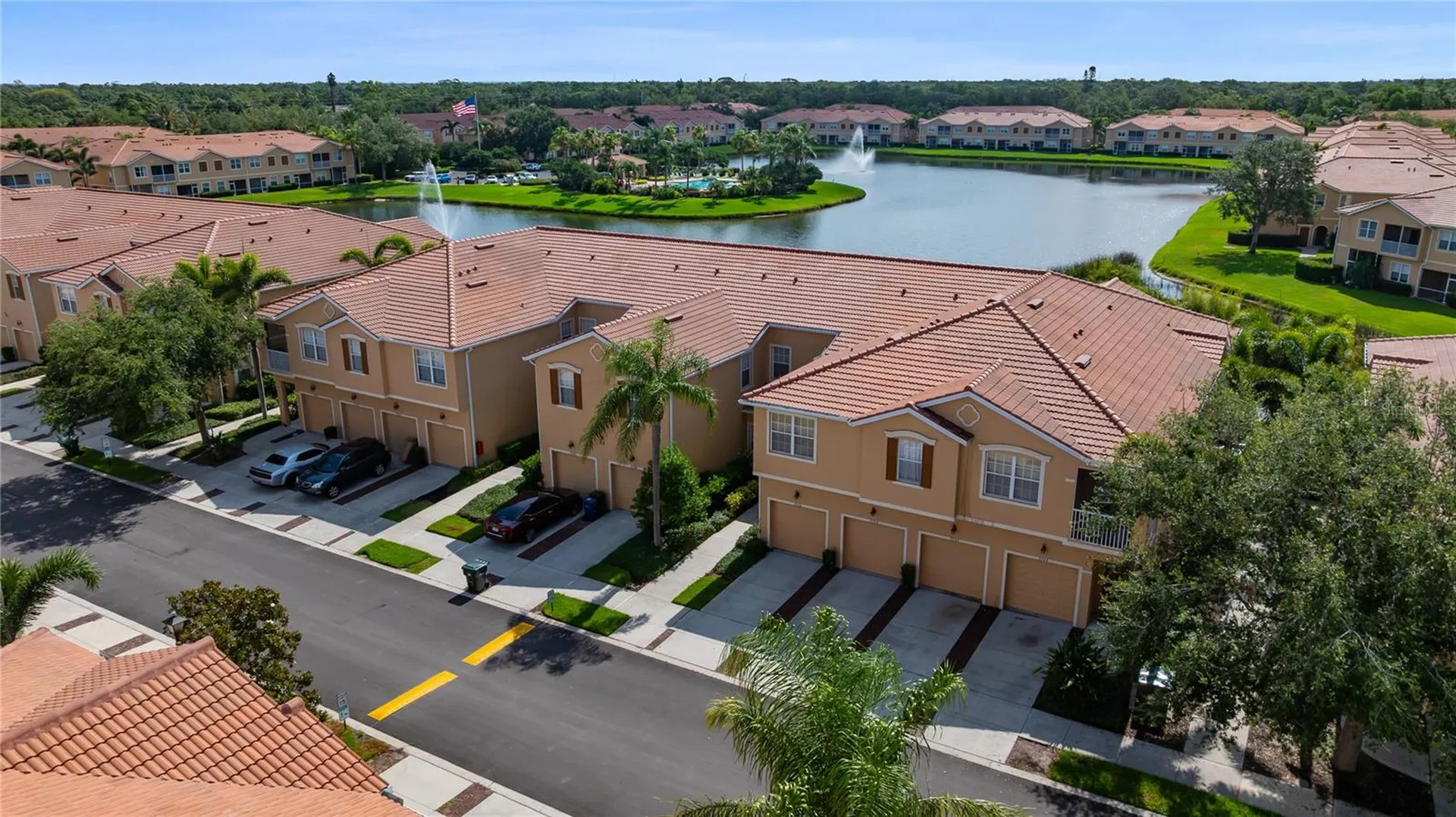 3760 Parkridge Circle Sarasota FL 34243