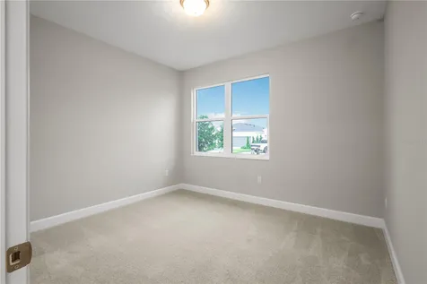 1620 Bellagio Loop Tavares FL 32778