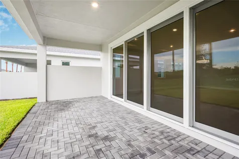 1620 Bellagio Loop Tavares FL 32778
