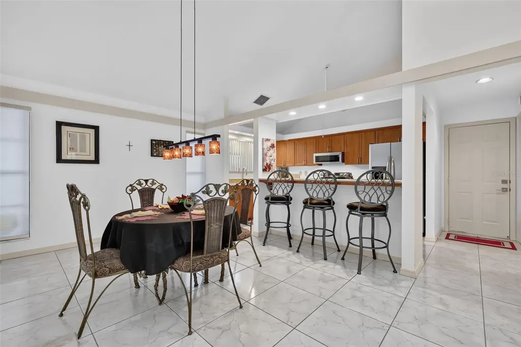 21 Townhill Drive Eustis FL 32726