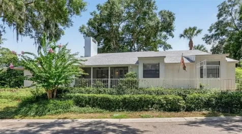 21 Townhill Drive Eustis FL 32726
