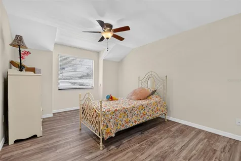 21 Townhill Drive Eustis FL 32726