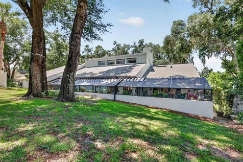 21 Townhill Drive Eustis FL 32726