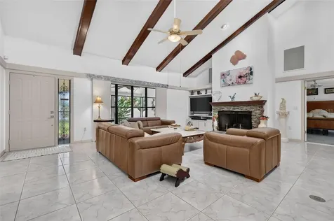 21 Townhill Drive Eustis FL 32726