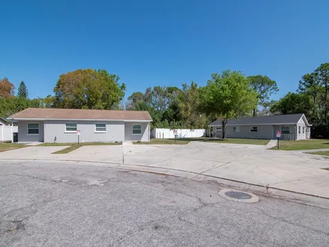1207 62nd Avenue E Bradenton FL 34203
