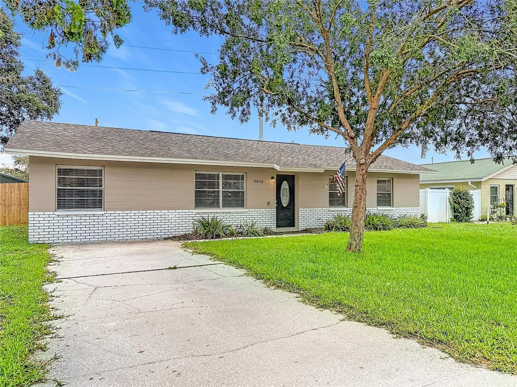14800 11th Street Dade City FL 33523