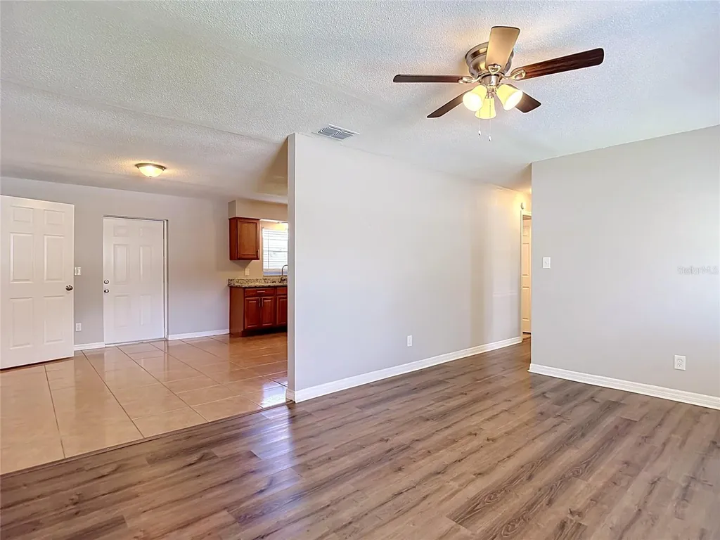 14800 11th Street Dade City FL 33523