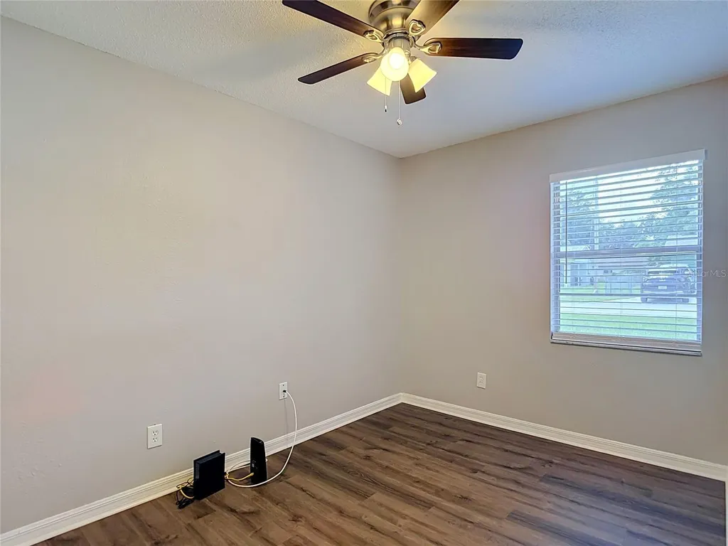 14800 11th Street Dade City FL 33523