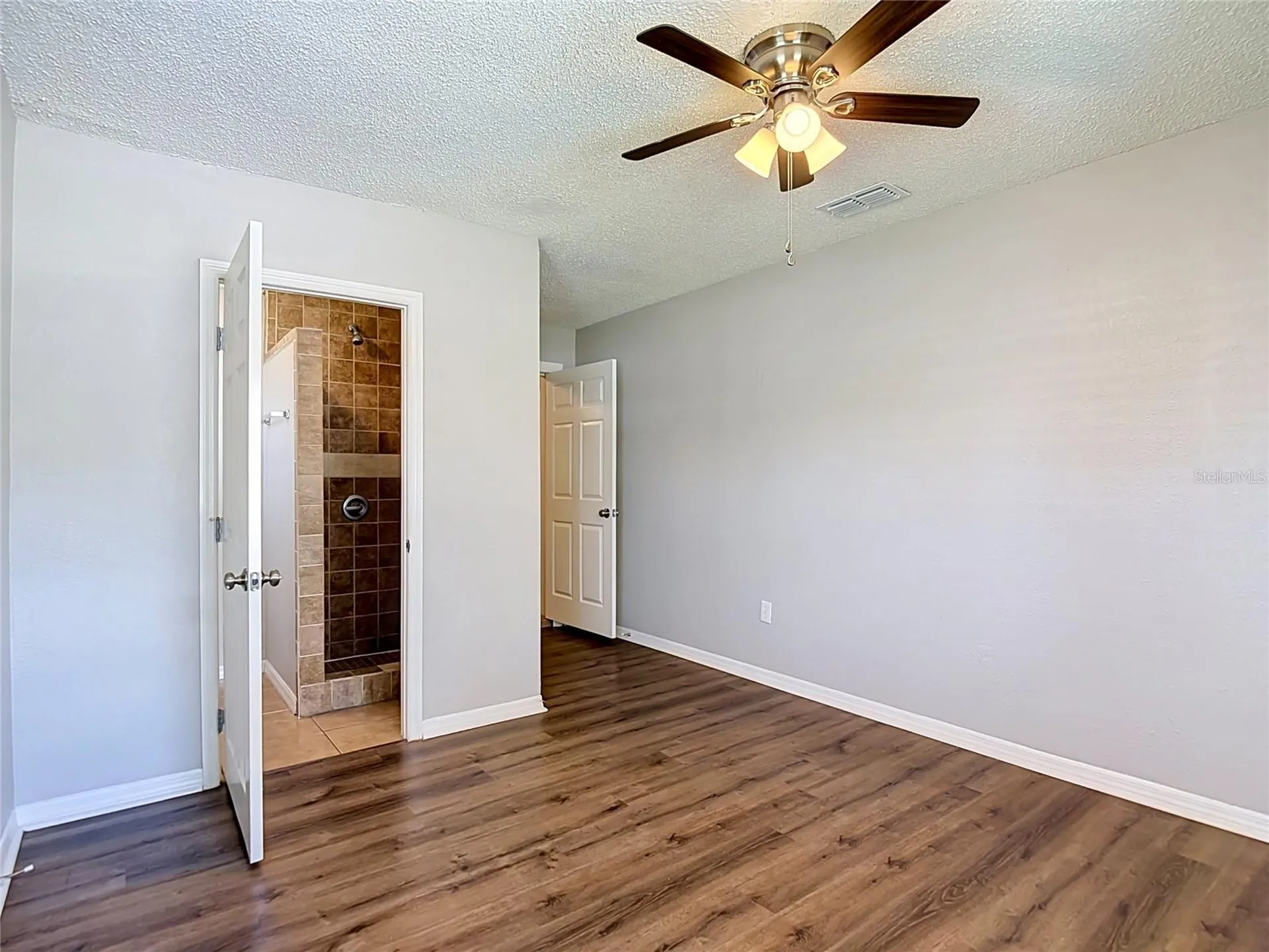 14800 11th Street Dade City FL 33523