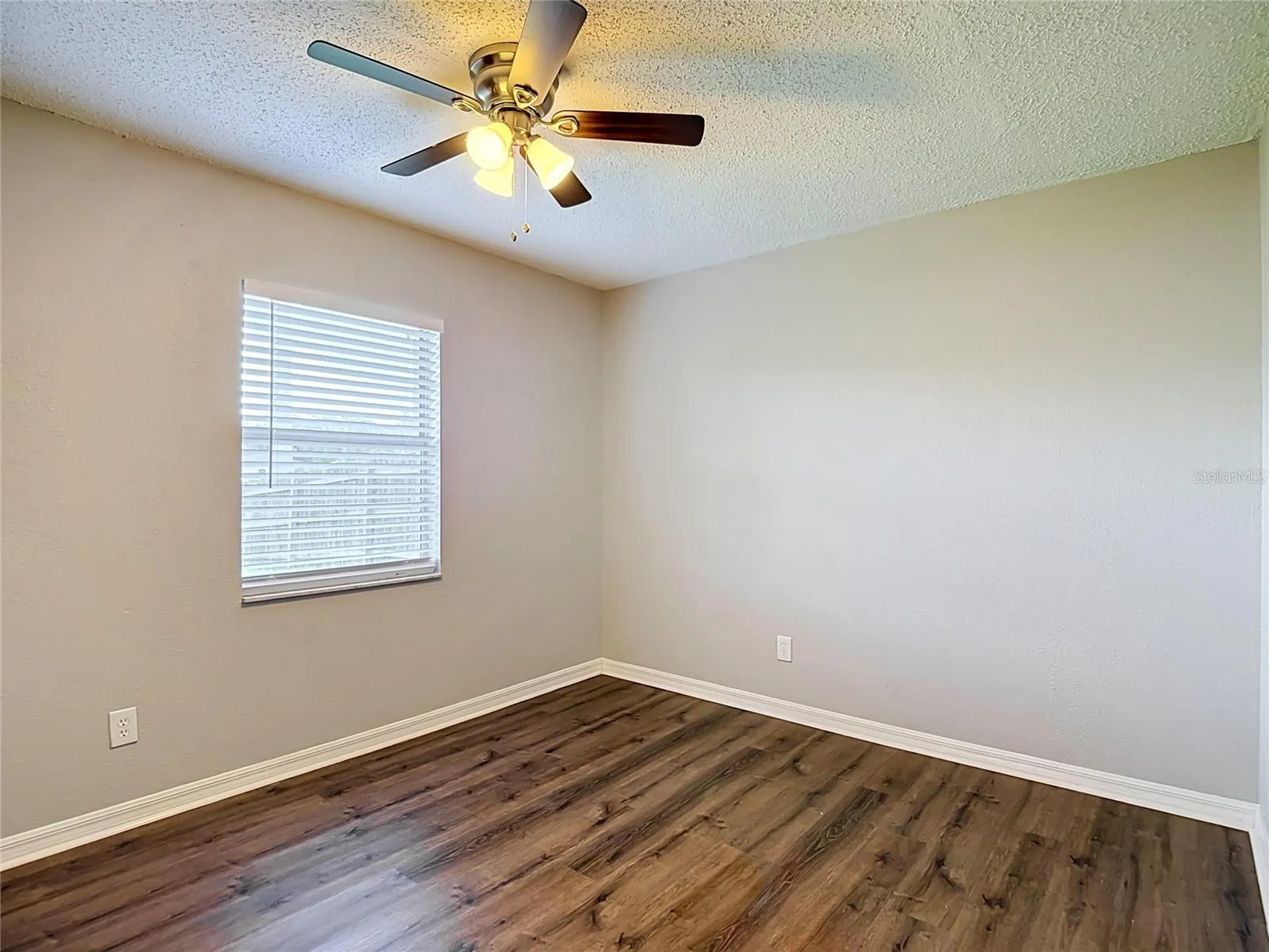14800 11th Street Dade City FL 33523