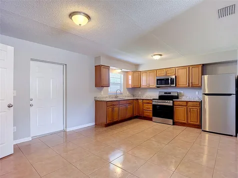 14800 11th Street Dade City FL 33523