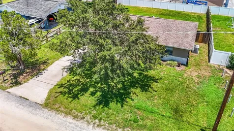 14800 11th Street Dade City FL 33523