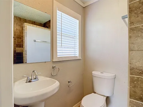 14800 11th Street Dade City FL 33523