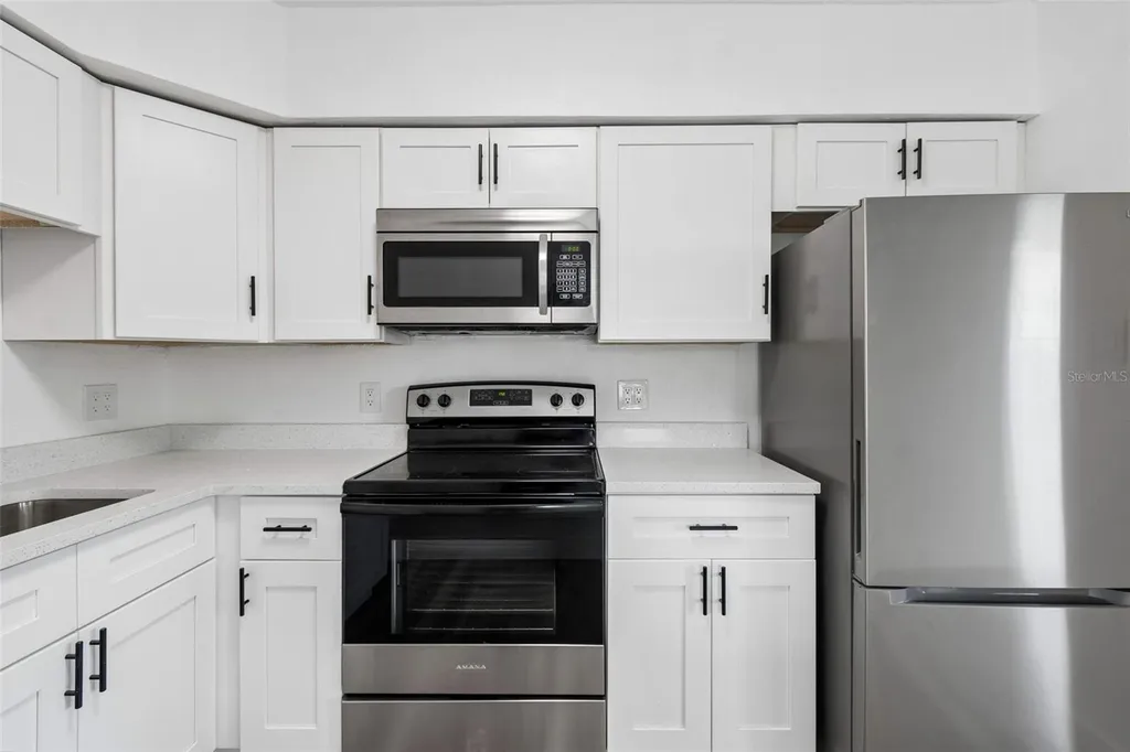 2832 Miriam Street S St Petersburg FL 33711