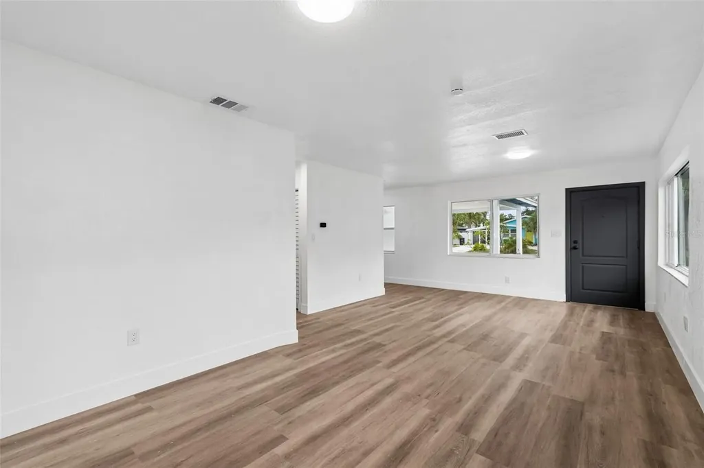 2832 Miriam Street S St Petersburg FL 33711