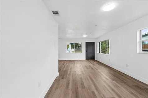 2832 Miriam Street S St Petersburg FL 33711