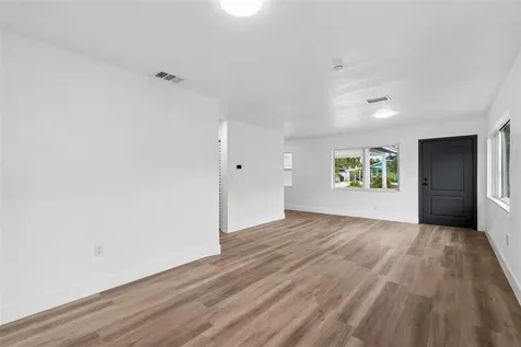 2832 Miriam Street S St Petersburg FL 33711