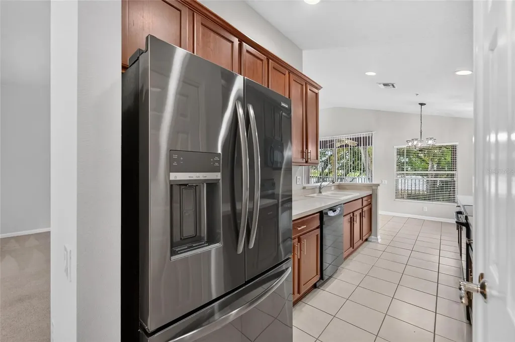 2005 River Turia Circle Riverview FL 33578