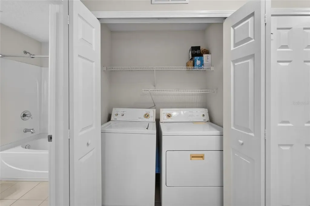 2005 River Turia Circle Riverview FL 33578