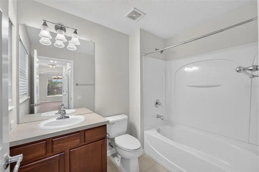 2005 River Turia Circle Riverview FL 33578